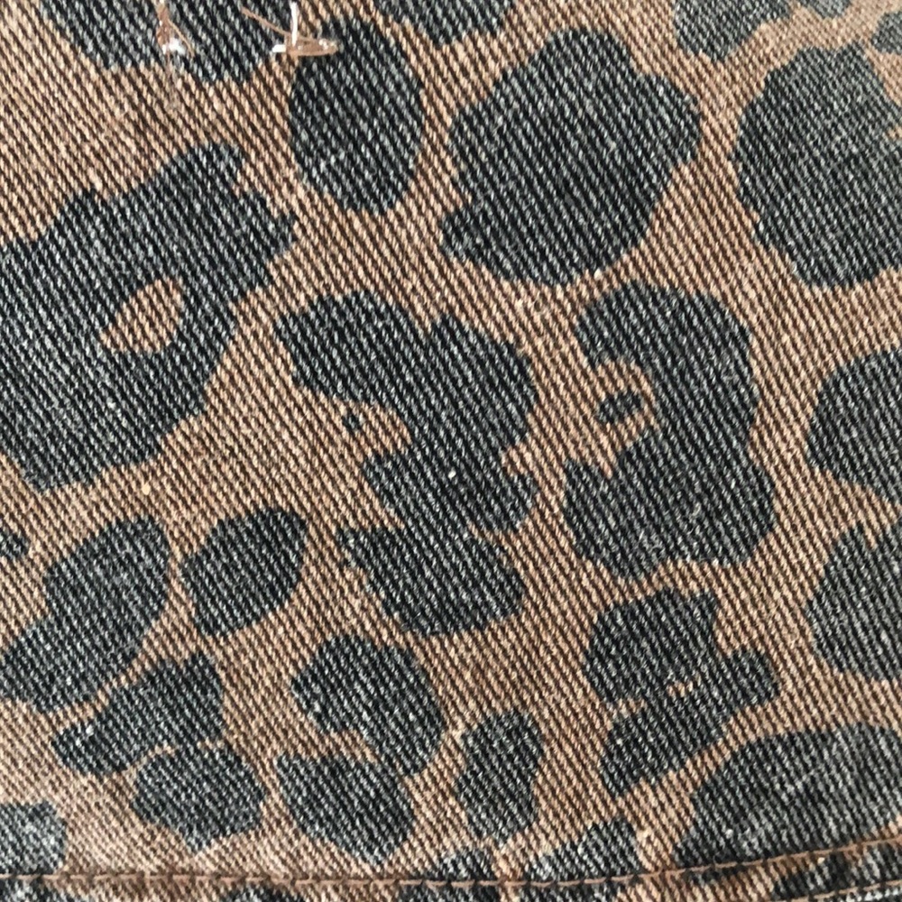 Leopard Jean Jacket - Picture 6 of 8